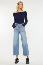 Load image into Gallery viewer, High Rise Wide Crop Frayed Jeans