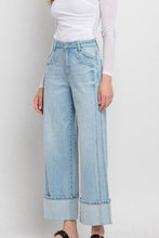 Load image into Gallery viewer, Light High Rise Wide Leg Cuff